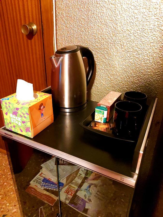 Alicante Room And Gayfriendly 外观 照片
